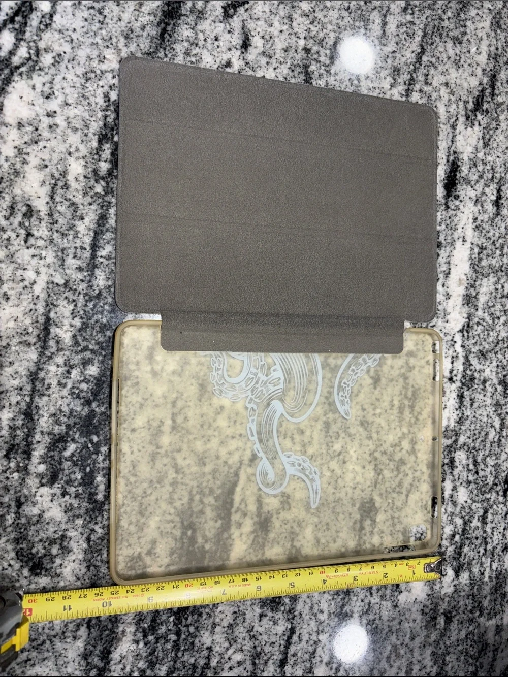 Octopus iPad case 7th Generation